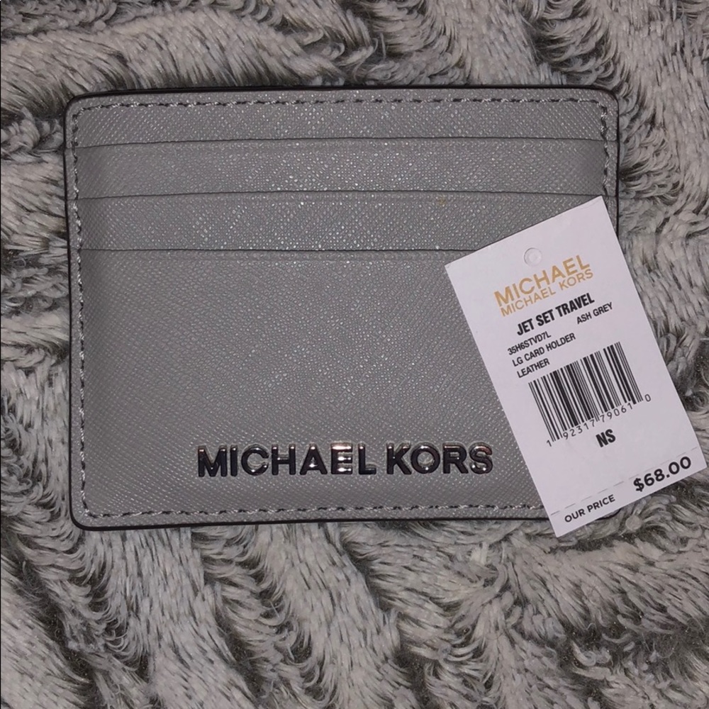 PRICE DROP NWT MK Large Card Holder in Ash Grey